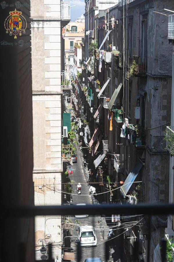 Alvarez De Toledo Acomodação com café da manhã Nápoles Exterior foto